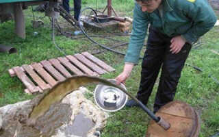 Промывка и очистка скважин от ила и песка своими руками