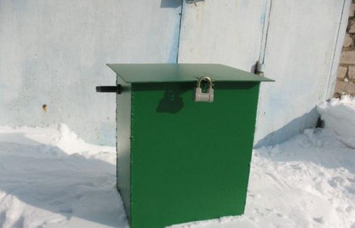 Домик для скважины из металла