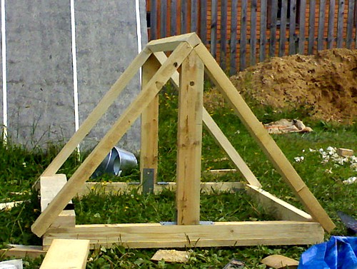 Основа собирается отдельно