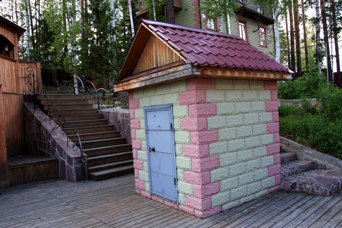 Капитальный домик для скважины