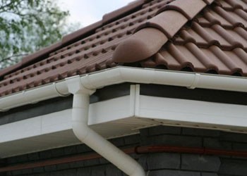 Пластиковый водосток