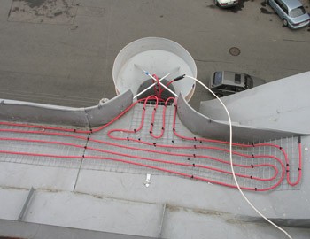 Нагревательный кабель на кровле